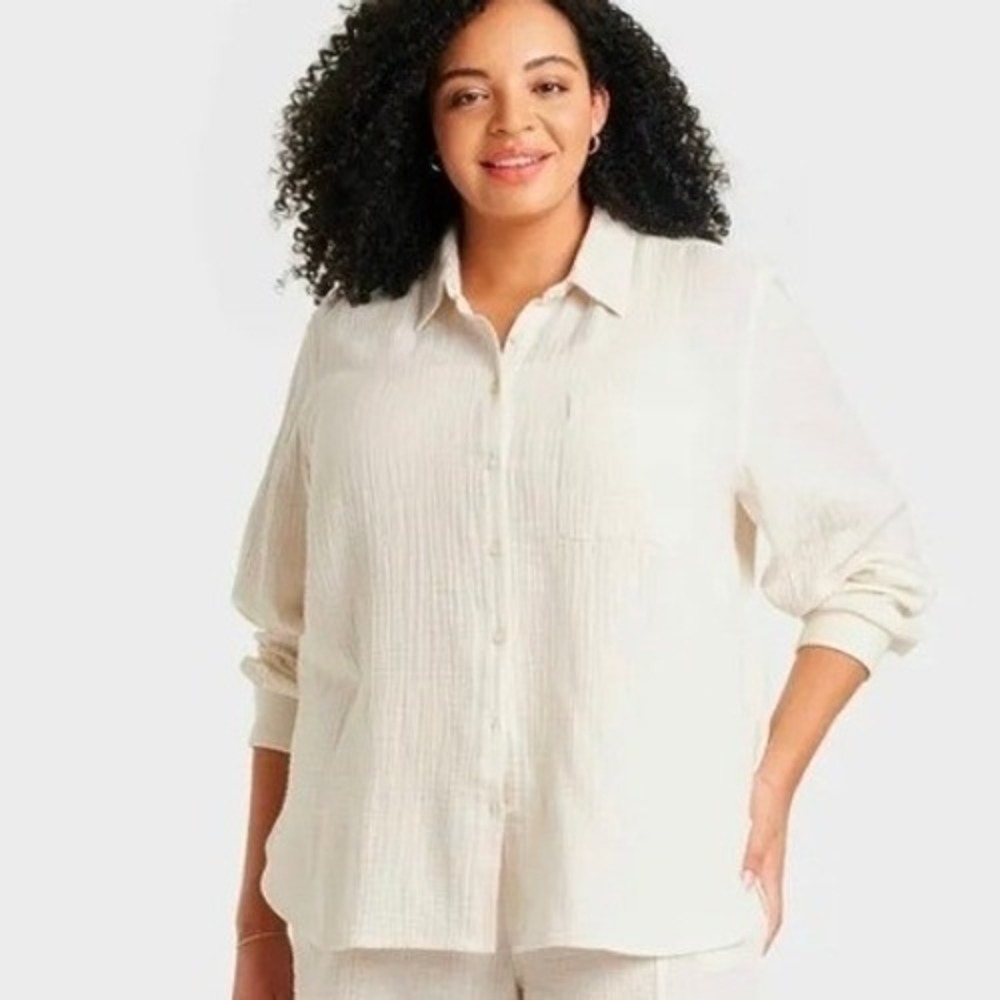 Universal Thread Women Button Down Shirt Size XL White Cotton Gauze Lightweight